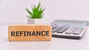 how mortgage refinancing works